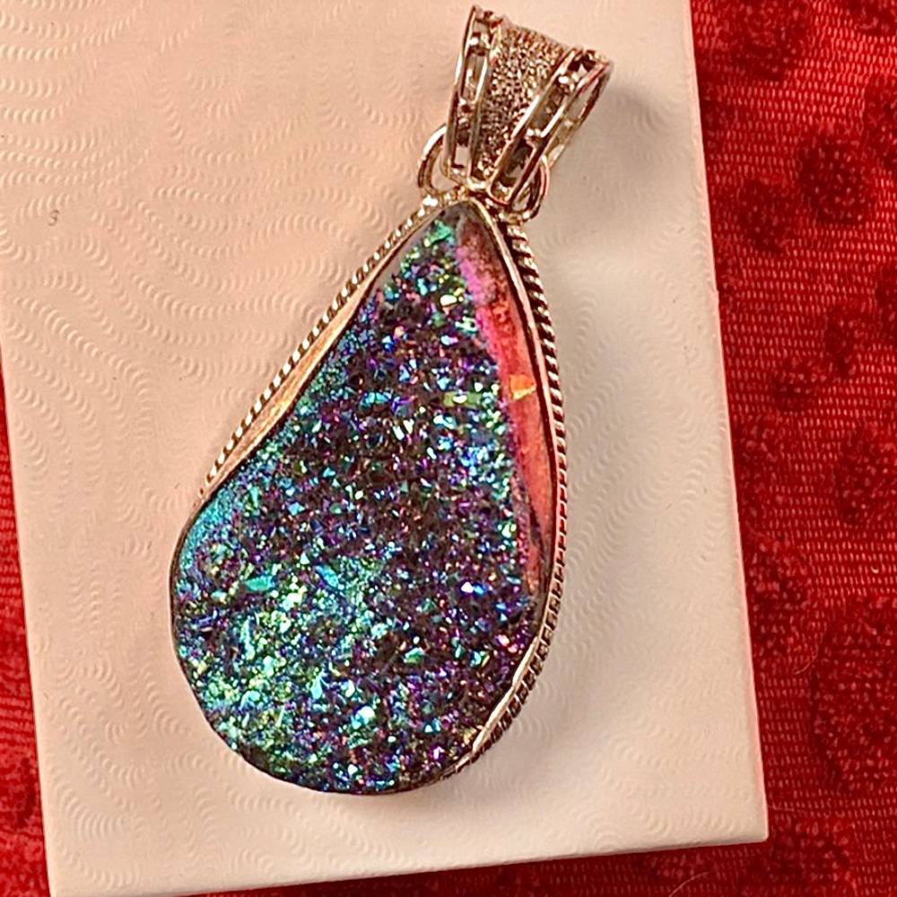 Druzy Pendant only